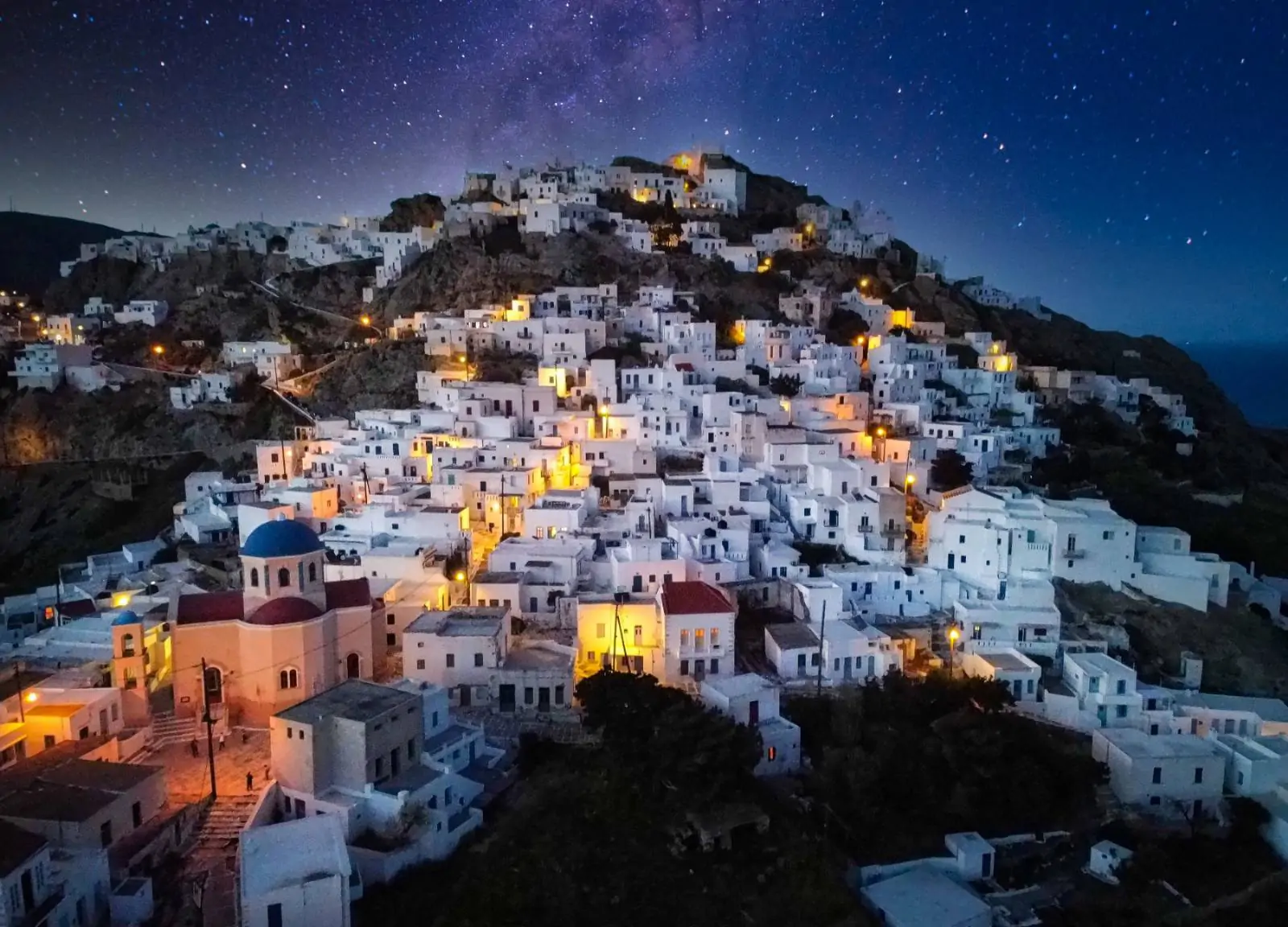 IMG-2d52b06b9140ed11629d8bc8c3149bdb-V-smaller-height